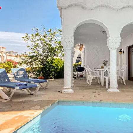 Playa By Interhome * Empuriabrava